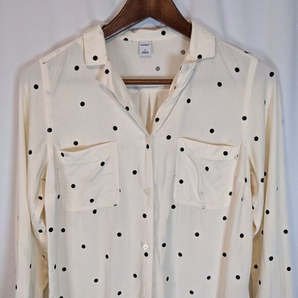 Old Navy Long Sleeve Polka Dot Button Down Top - Picture 2 of 8